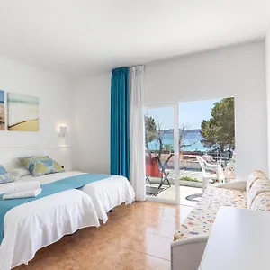 hostal-neptuno-paguera.balearic-islands.net/