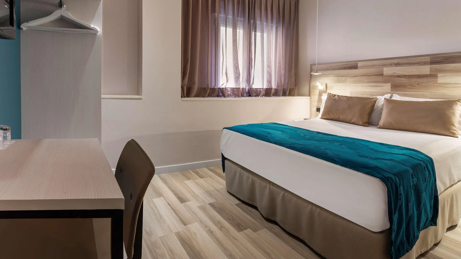 Catalonia Santa Justa Hotel Seville