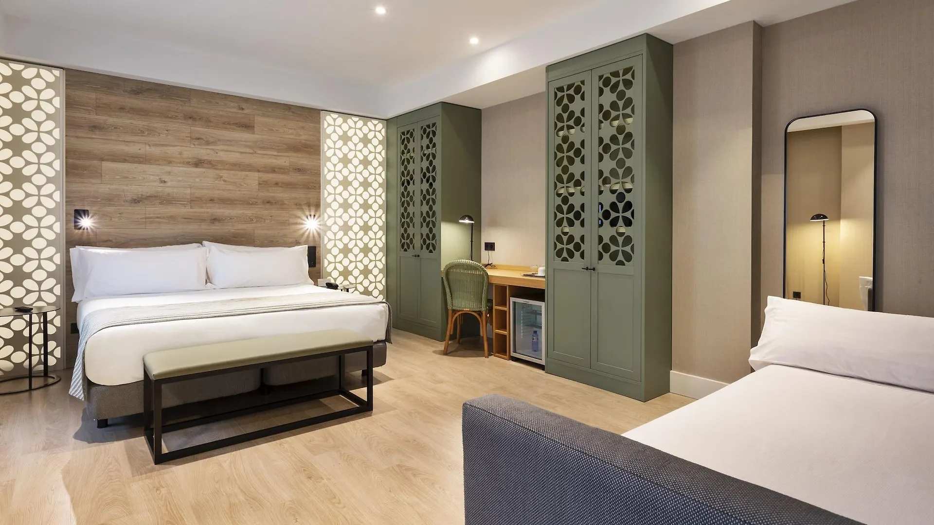 Catalonia Santa Justa Hotel Seville 4*,